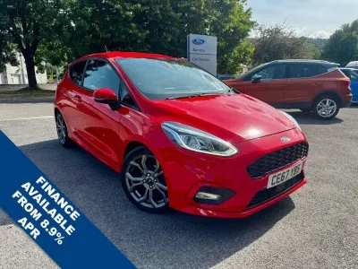 Used Ford Fiesta ST-Line 100 HP (73 kW) 2017 Red Hatchback