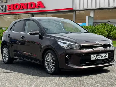 Used Kia Rio 2017 Brown Hatchback