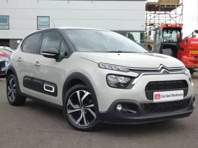 Used Citroën C3 PureTech 110 HP (80 kW) 2022 Beige Hatchback