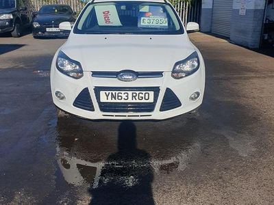 Used Ford Focus Titanium 2013 White Hatchback