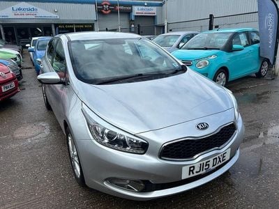 Used Kia Ceed 126 HP (92 kW) 2015 Silver Hatchback