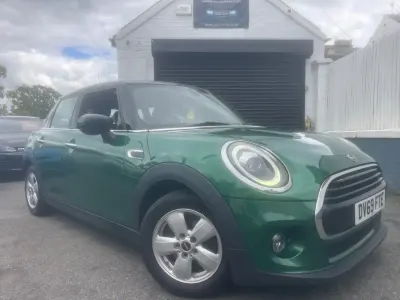 Used Mini Cooper Classic 2019 Green Hatchback