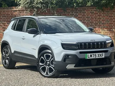 New Jeep Avenger EV Summit 114 kW (156 HP) 2026 Grey/black SUV