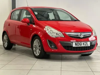 Begagnad Vauxhall Corsa 2012 Röd Halvkombi