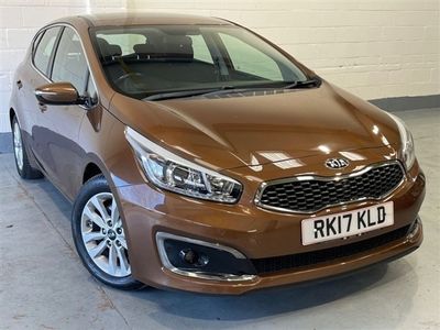 used Kia Ceed Hatchback (2017/17)1.6 CRDi ISG 2 5d