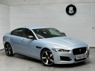 Used Jaguar XE R-Sport 180 HP (132 kW) 2015 Silver Sedan