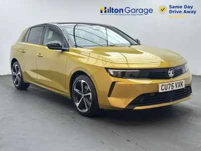Used Vauxhall Astra 130 HP (95 kW) 2025 Yellow Hatchback