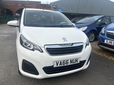 Used Peugeot 108 Active 68 HP (50 kW) 2017 White Hatchback