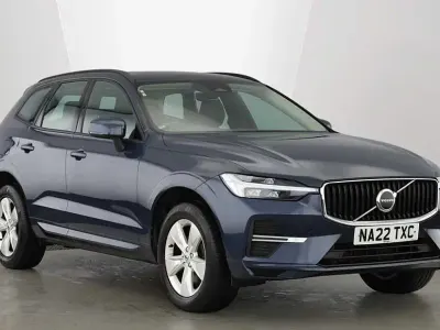Used Volvo XC60 Momentum 2022 SUV