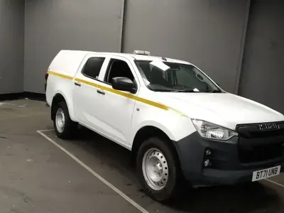 Begagnad Isuzu Pick up 164 HK (120 kW) 2021 Vit Pickup