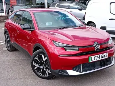 Used Citroën e-C4 114 kW (156 HP) 2025 Red Hatchback