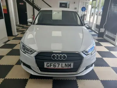 Used Audi A3 Sportback Sport 190 HP (139 kW) 2017 White Hatchback