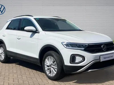 Used VW T-Roc Life 150 HP (110 kW) 2023 White SUV
