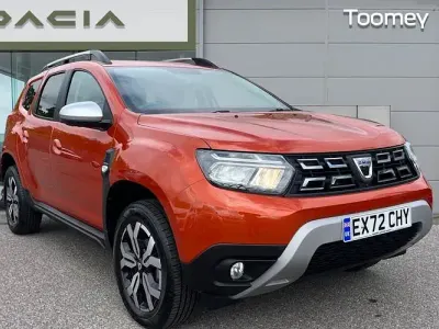 Used Dacia Duster Prestige 90 HP (66 kW) 2022 Orange SUV