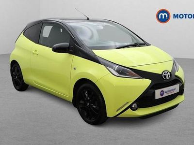 Usado Toyota Aygo X-cite 69 CV (50 kW) 2016 Amarillo Utilitario