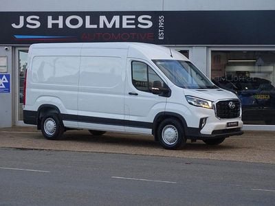 White New 2025 Maxus V90 Van | £21,150 (Fair price)