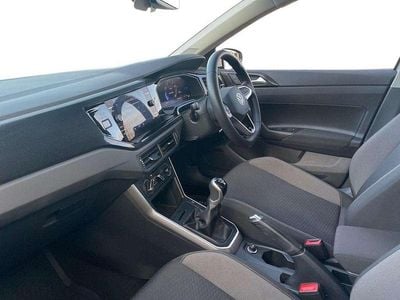 Used VW Polo Life 80 HP (58 kW) 2023 White Hatchback