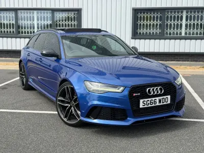 Used Audi RS6 Performance 605 HP (444 kW) 2016 Blue Estate