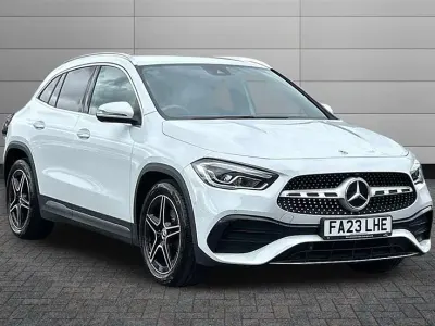 Usado Mercedes GLA200 AMG Line Premium 163 HP (119 kW) 2023 Branco SUV