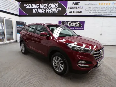 Używany Hyundai Tucson SE 116 KM (85 kW) 2015 Czerwony SUV