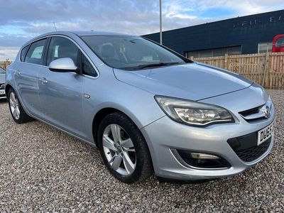 Silver Used 2015 Vauxhall Astra SRi Hatchback | £1,795 (Fair price)
