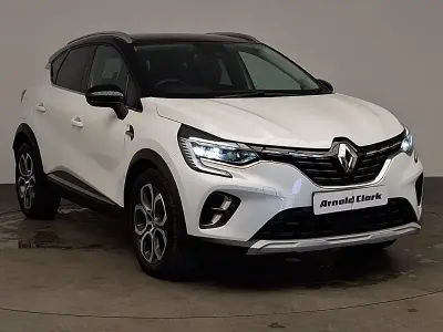 Used Renault Captur Techno 91 HP (66 kW) 2023 White SUV