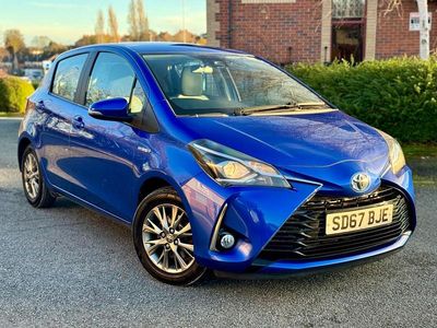 Used Toyota Yaris Hybrid 2017 Blue Hatchback