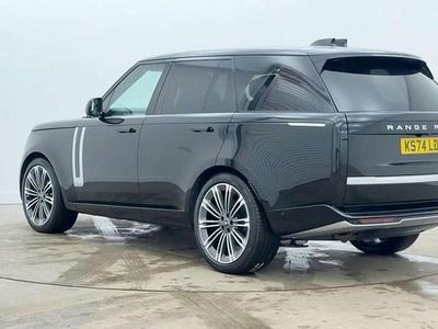 Begagnad Land Rover Range Rover Autobiography 344 HK (253 kW) 2024 Svart SUV