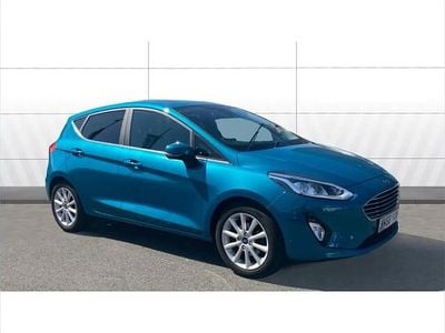 Second-hand Ford Fiesta Titanium 100 CP (73 kW) 2018 Albastru Hatchback