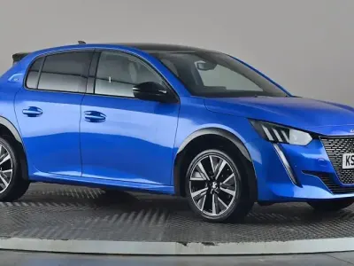Used Peugeot 208 GT 102 HP (75 kW) 2023 Blue Hatchback