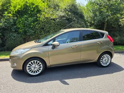 Used Ford Fiesta Titanium 2012 Brown Hatchback