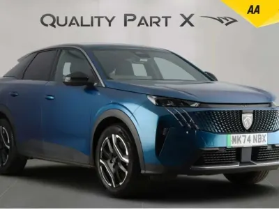 Używany Peugeot e-3008 Allure 2024 Niebieski SUV
