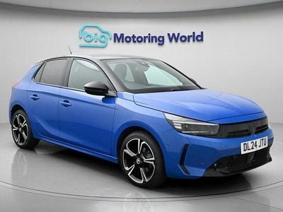 Second-hand Vauxhall Corsa 75 CP (55 kW) 2024 Albastru Hatchback