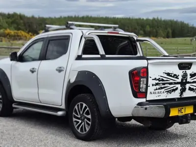 Used Nissan Navara Tekna 2016 White Pickup