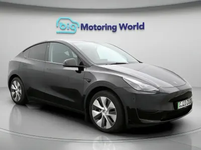 Begagnad Tesla Model Y RWD 250 kW (340 HK) 2023 SUV