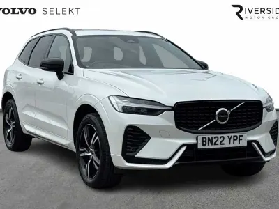 Used Volvo XC60 R-Design 194 HP (142 kW) 2022 White SUV