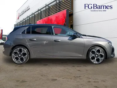 Used Vauxhall Astra Ultimate 128 HP (94 kW) 2023 Grey Hatchback