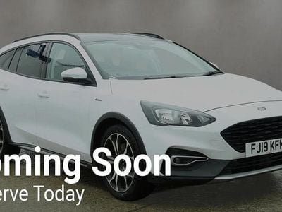 Used Ford Focus Active 125 HP (91 kW) 2019 White Estate
