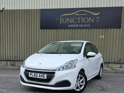Used Peugeot 208 Active 2016 White Hatchback
