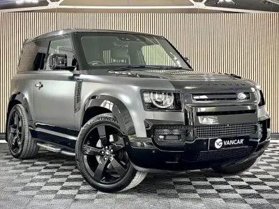 Usado Land Rover Defender HSE Dynamic 2024 Cinzento SUV