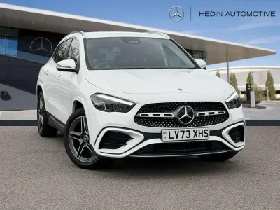 Usado Mercedes GLA200 Executive 163 HP (119 kW) 2023 Branco SUV