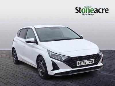 Used Hyundai i20 Premium 99 HP (72 kW) 2025 White Hatchback