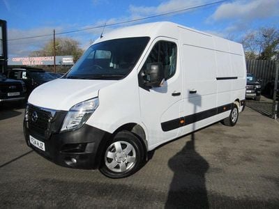 White Used 2024 Nissan Interstar Tekna Van | £21,594