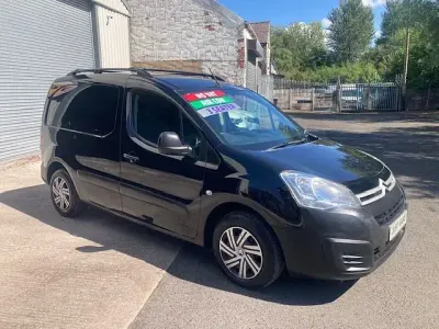 Used Citroën Berlingo 75 HP (55 kW) 2016 Black MPV