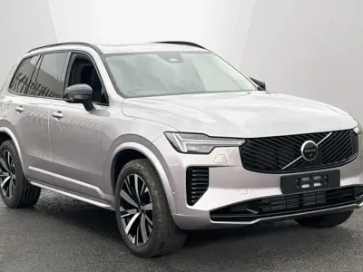 Used Volvo XC90 Plus 455 HP (334 kW) 2025 Silver SUV