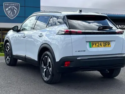 Gebraucht Peugeot e-2008
