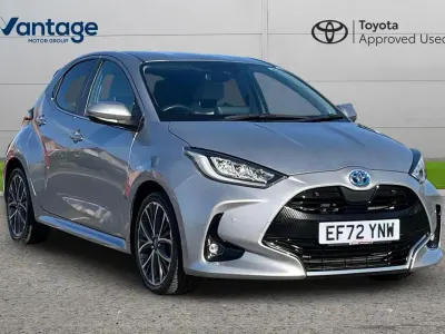 Used Toyota Yaris 113 HP (83 kW) 2023 Silver Hatchback