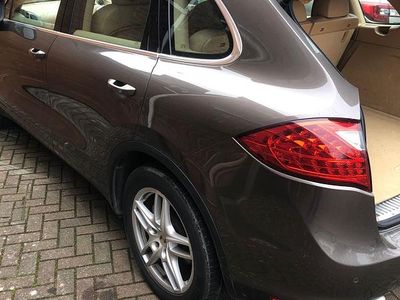 Used Porsche Cayenne 340 HP (250 kW) 2024 Brown SUV