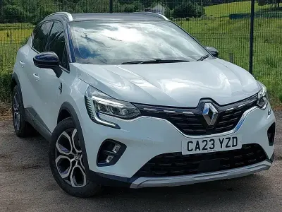 Used Renault Captur Techno 91 HP (66 kW) 2023 White SUV