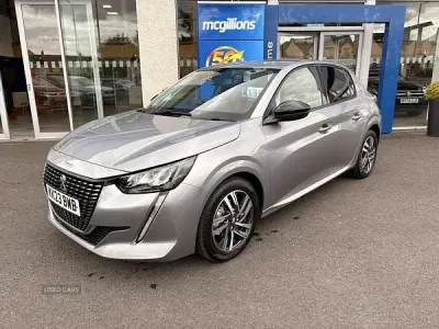 Used Peugeot 208 Allure+ 100 HP (73 kW) 2023 Grey Hatchback